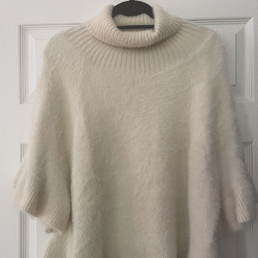 Anthropologie Akemi + Kin Sweater